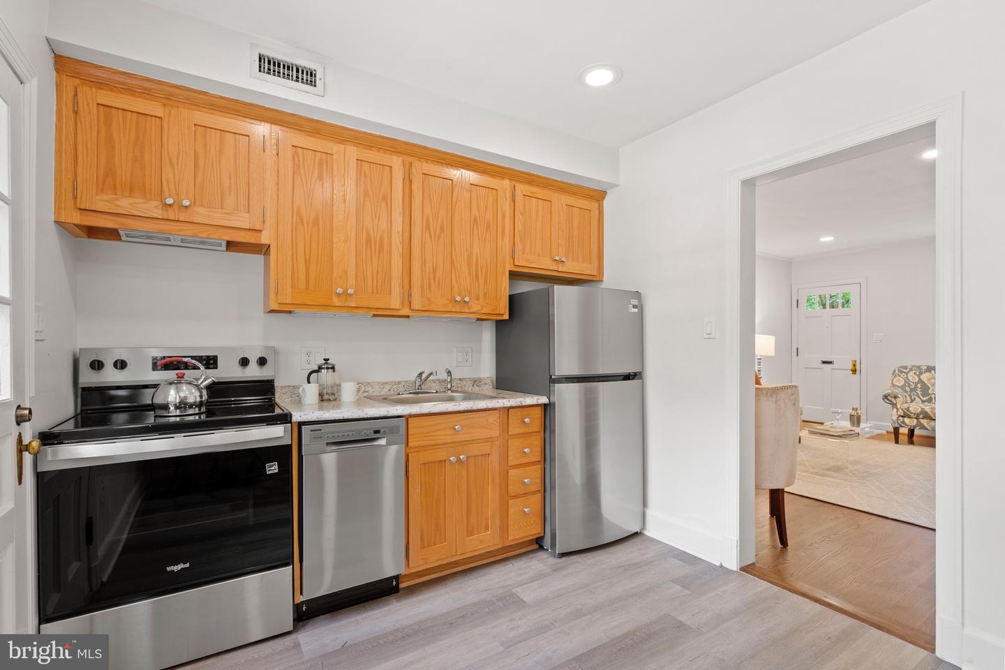 1415 S EDGEWOOD ST #463, ARLINGTON, Virginia 22204, 1 Bedroom Bedrooms, ,1 BathroomBathrooms,Residential,For sale,1415 S EDGEWOOD ST #463,VAAR2062154 MLS # VAAR2062154