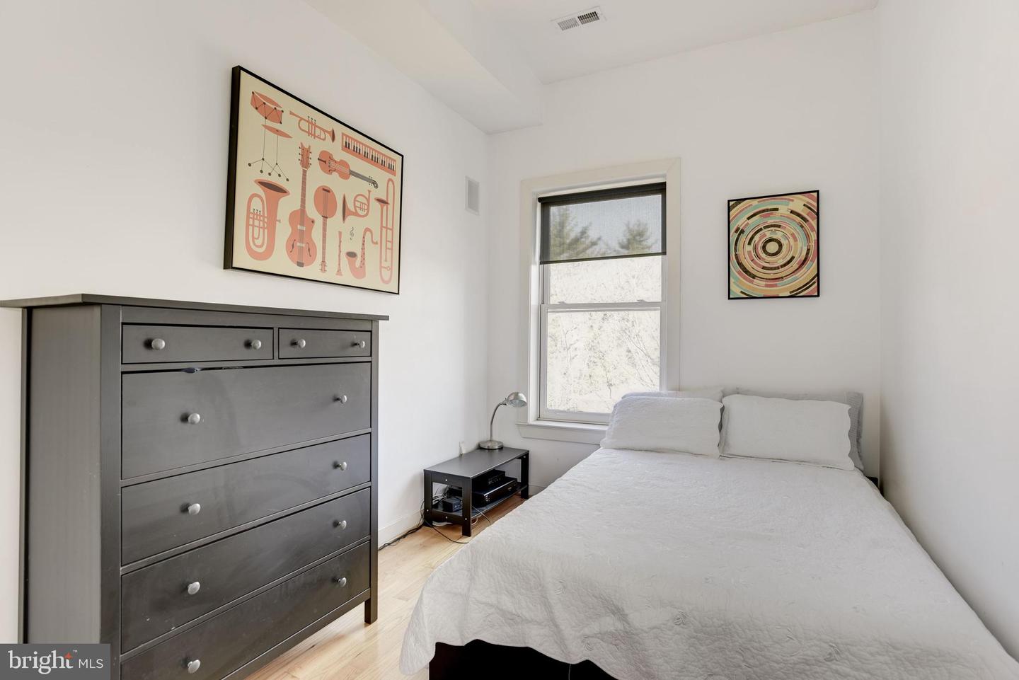 1240 4TH ST NW #200, WASHINGTON, District Of Columbia 20001, 2 Bedrooms Bedrooms, ,2 BathroomsBathrooms,Residential,For sale,1240 4TH ST NW #200,DCDC2214758 MLS # DCDC2214758