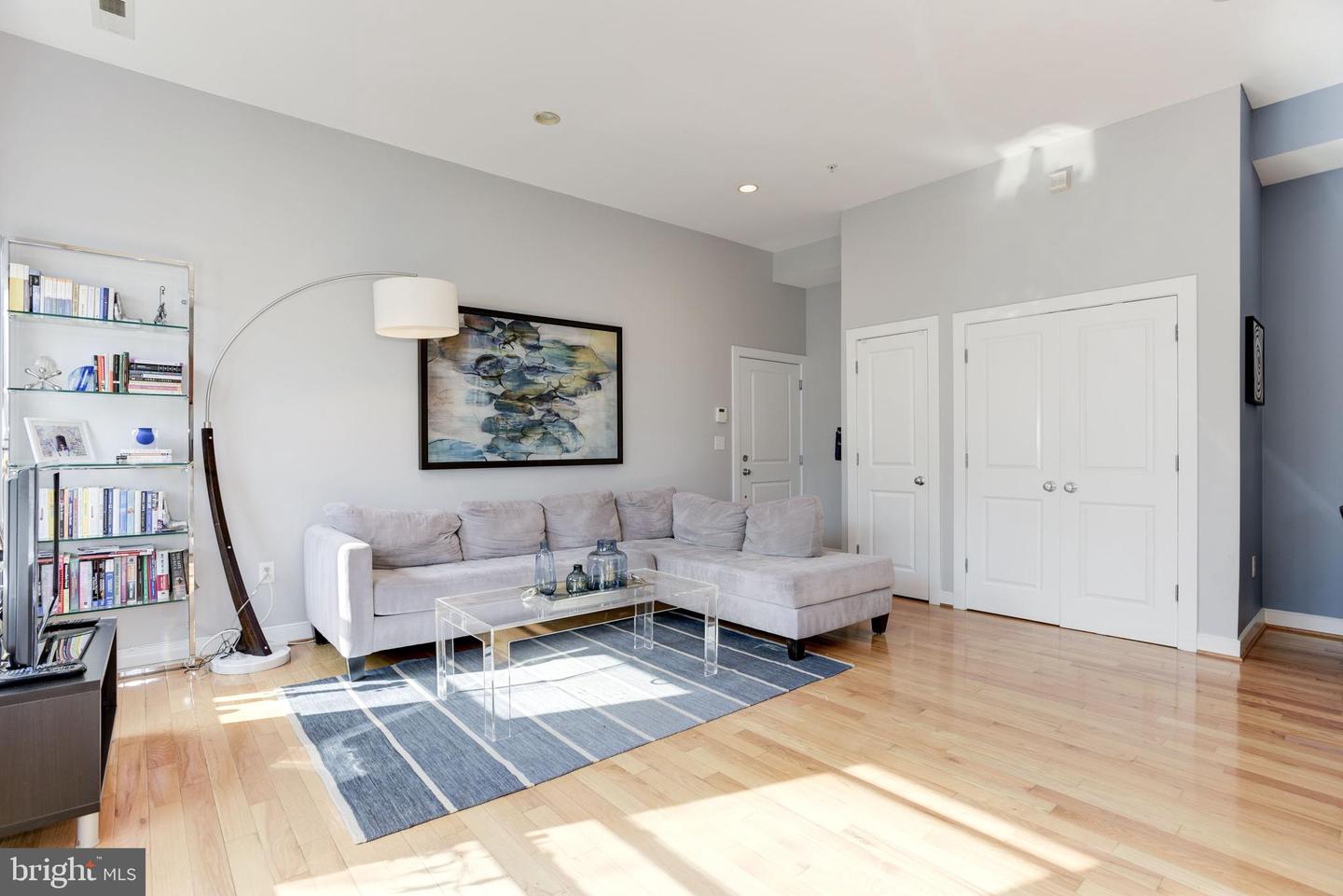 1240 4TH ST NW #200, WASHINGTON, District Of Columbia 20001, 2 Bedrooms Bedrooms, ,2 BathroomsBathrooms,Residential,For sale,1240 4TH ST NW #200,DCDC2214758 MLS # DCDC2214758