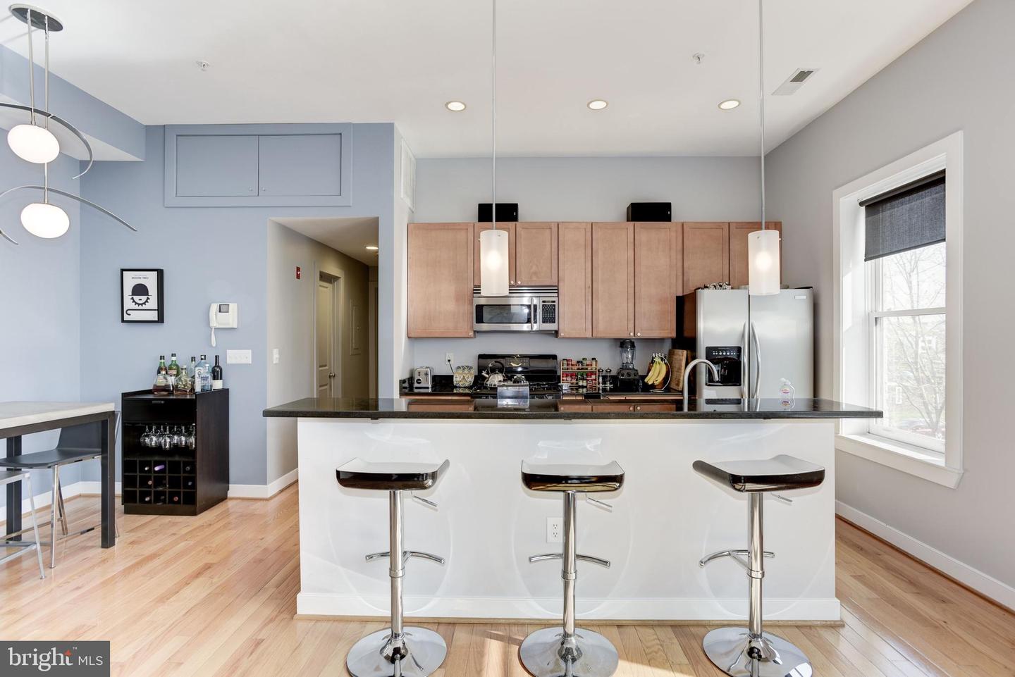 1240 4TH ST NW #200, WASHINGTON, District Of Columbia 20001, 2 Bedrooms Bedrooms, ,2 BathroomsBathrooms,Residential,For sale,1240 4TH ST NW #200,DCDC2214758 MLS # DCDC2214758
