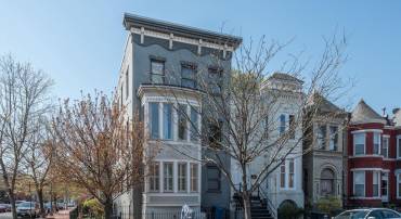 1240 4TH ST NW #200, WASHINGTON, District Of Columbia 20001, 2 Bedrooms Bedrooms, ,2 BathroomsBathrooms,Residential,For sale,1240 4TH ST NW #200,DCDC2214758 MLS # DCDC2214758