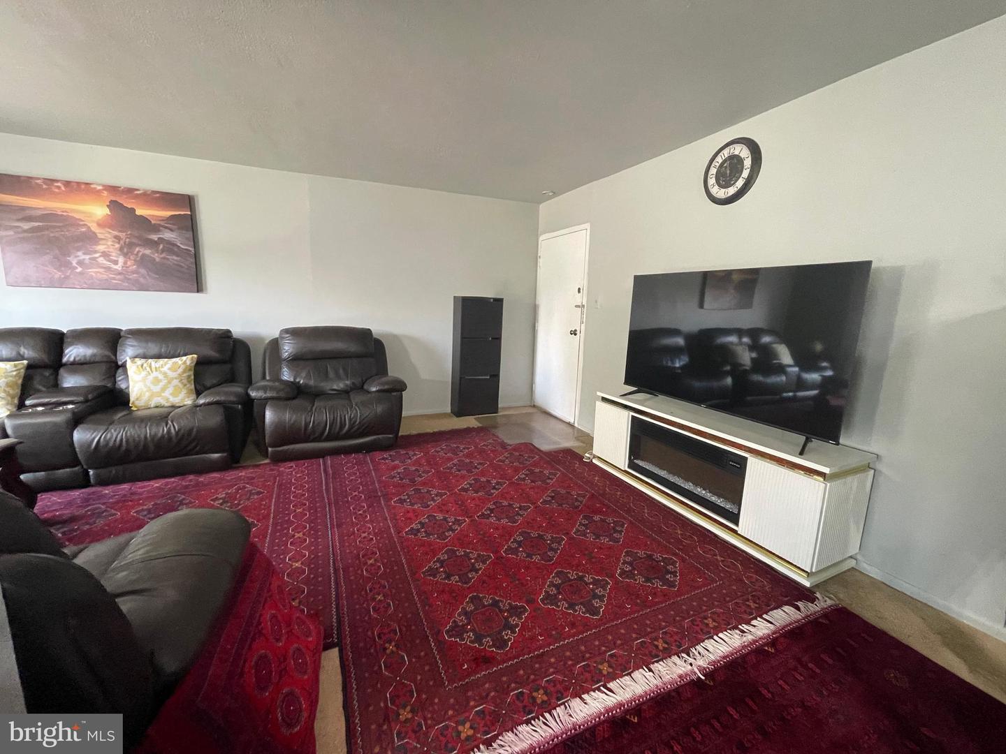8424 RICHMOND HWY #90, ALEXANDRIA, Virginia 22309, 2 Bedrooms Bedrooms, ,1 BathroomBathrooms,Residential,For sale,8424 RICHMOND HWY #90,VAFX2260784 MLS # VAFX2260784