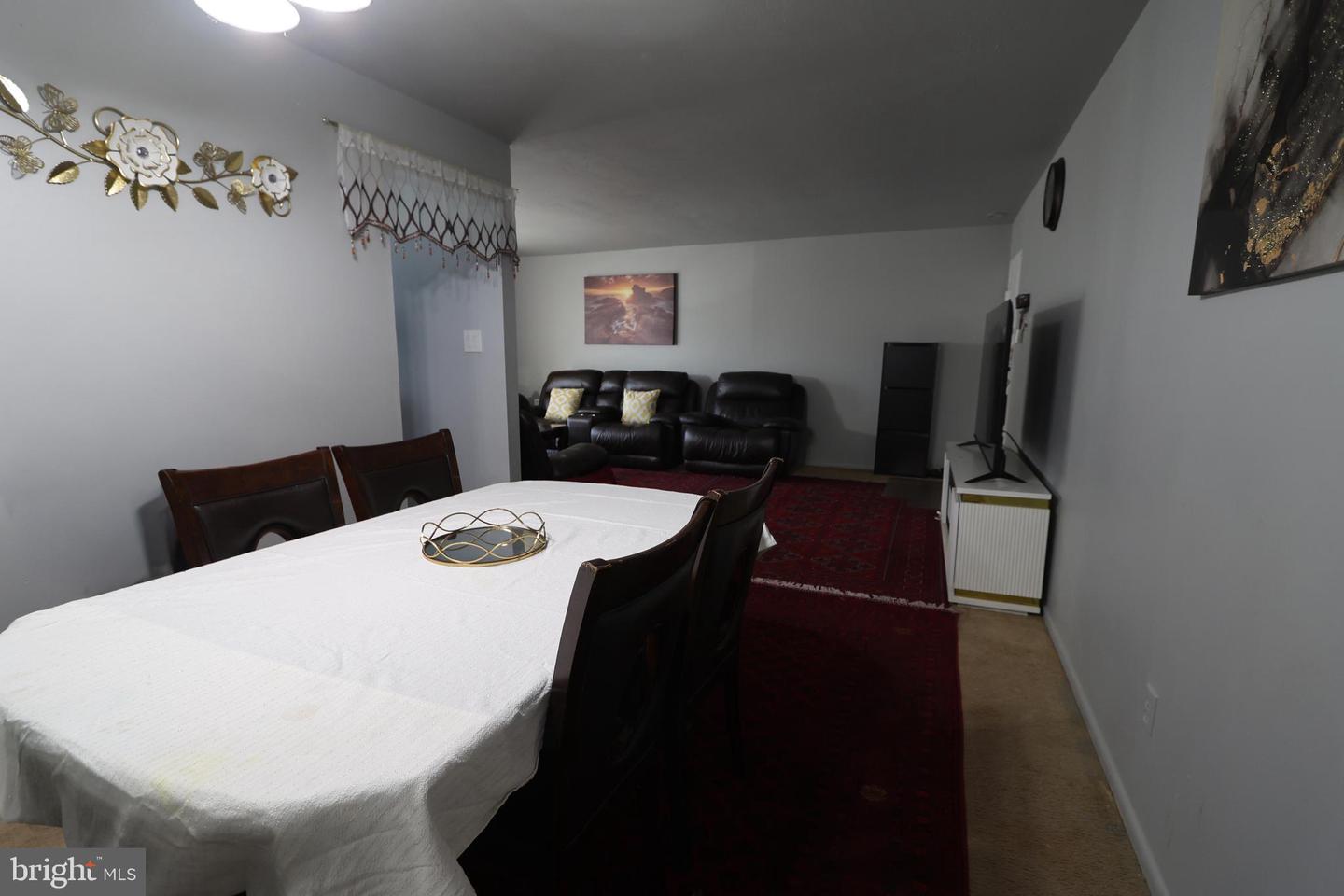 8424 RICHMOND HWY #90, ALEXANDRIA, Virginia 22309, 2 Bedrooms Bedrooms, ,1 BathroomBathrooms,Residential,For sale,8424 RICHMOND HWY #90,VAFX2260784 MLS # VAFX2260784