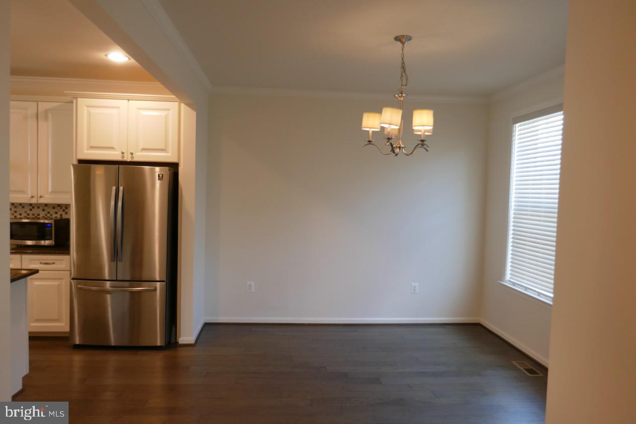 44132 PUMA SQ, CHANTILLY, Virginia 20152, 4 Bedrooms Bedrooms, ,3 BathroomsBathrooms,Residential,For sale,44132 PUMA SQ,VALO2104436 MLS # VALO2104436