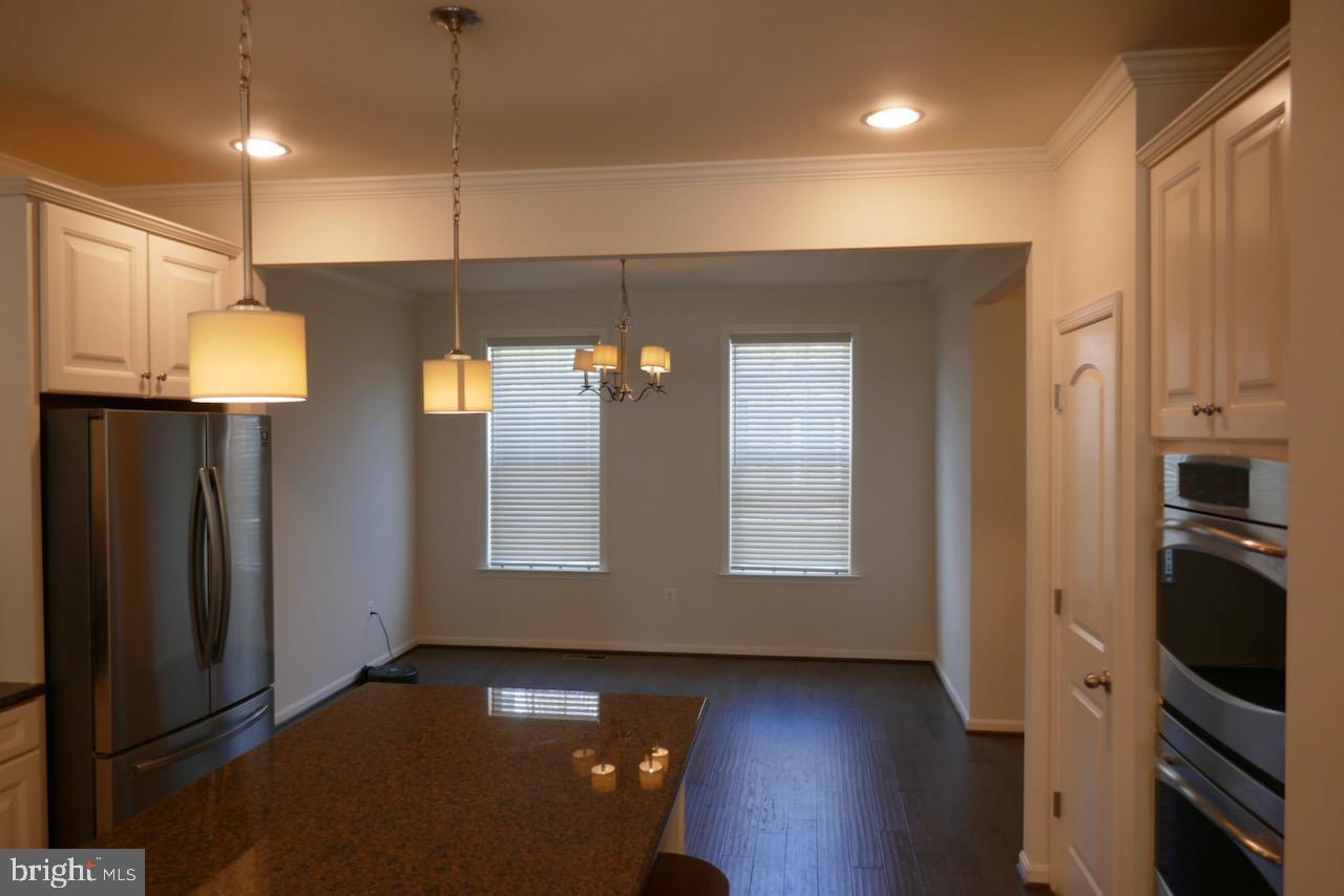 44132 PUMA SQ, CHANTILLY, Virginia 20152, 4 Bedrooms Bedrooms, ,3 BathroomsBathrooms,Residential,For sale,44132 PUMA SQ,VALO2104436 MLS # VALO2104436