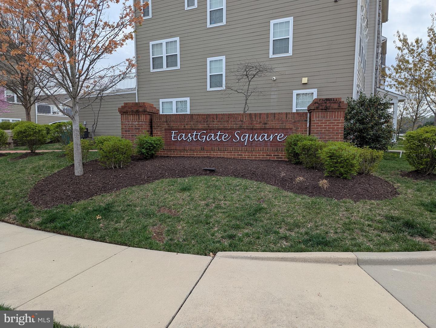 44132 PUMA SQ, CHANTILLY, Virginia 20152, 4 Bedrooms Bedrooms, ,3 BathroomsBathrooms,Residential,For sale,44132 PUMA SQ,VALO2104436 MLS # VALO2104436