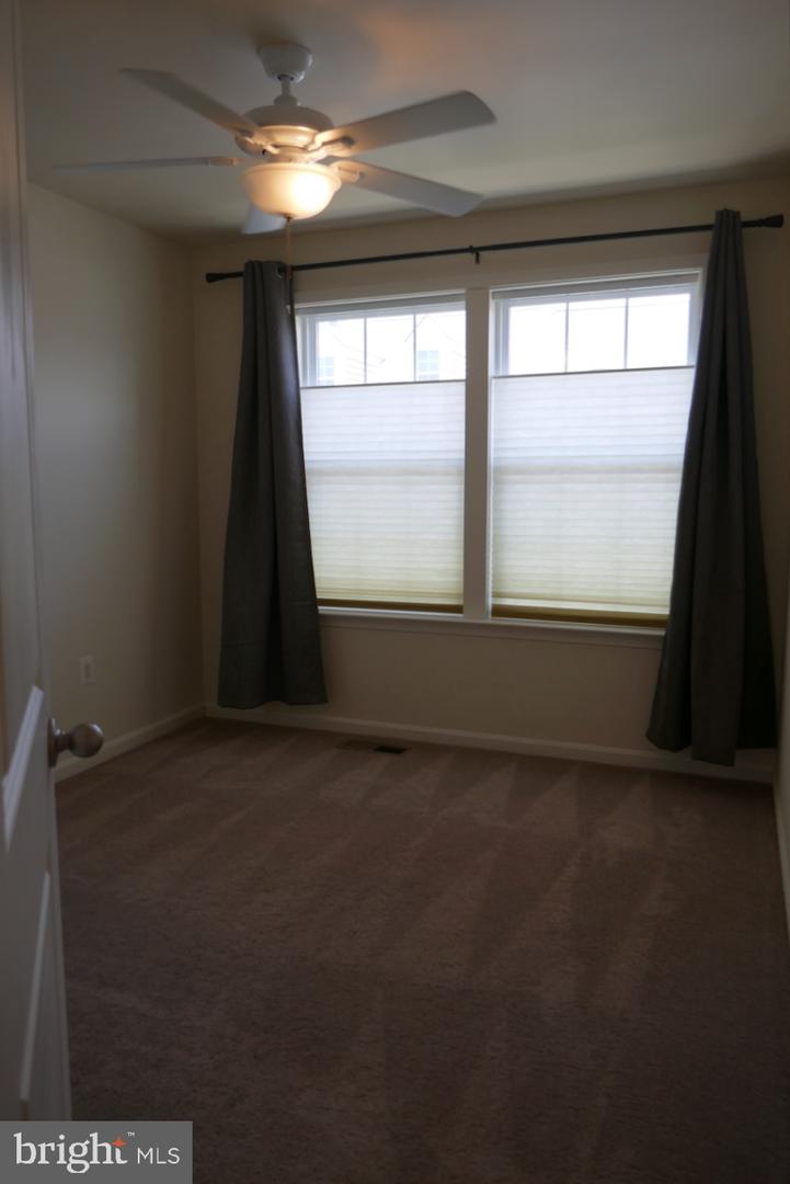 44132 PUMA SQ, CHANTILLY, Virginia 20152, 4 Bedrooms Bedrooms, ,3 BathroomsBathrooms,Residential,For sale,44132 PUMA SQ,VALO2104436 MLS # VALO2104436