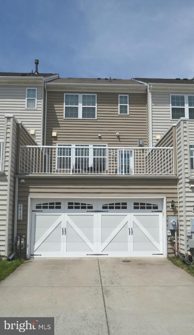 44132 PUMA SQ, CHANTILLY, Virginia 20152, 4 Bedrooms Bedrooms, ,3 BathroomsBathrooms,Residential,For sale,44132 PUMA SQ,VALO2104436 MLS # VALO2104436