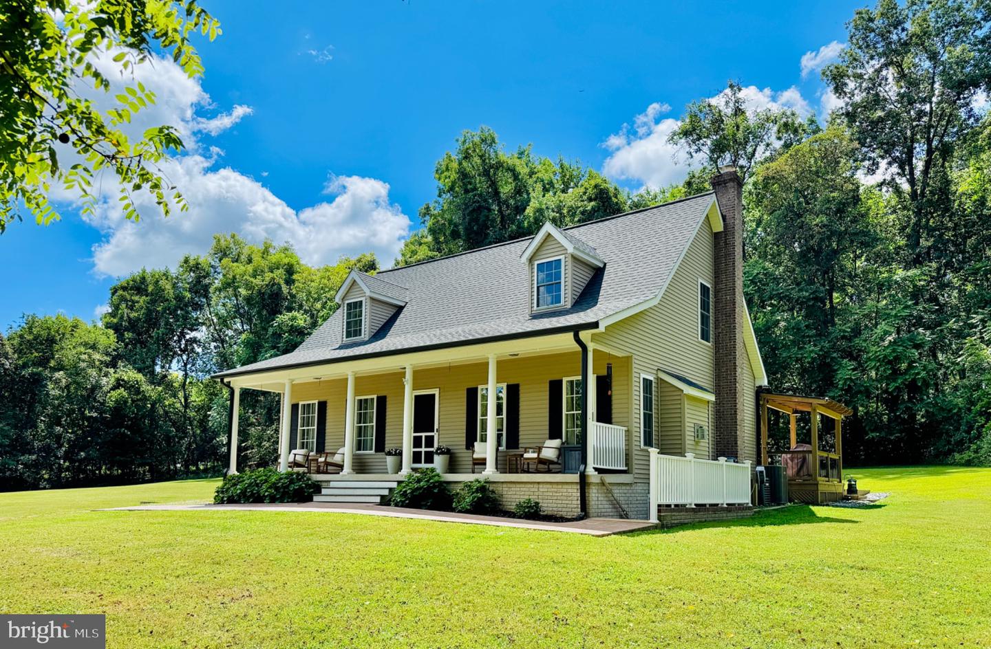 8404 ROGUES RD, WARRENTON, Virginia 20187, 3 Bedrooms Bedrooms, 13 Rooms Rooms,3 BathroomsBathrooms,Residential,For sale,8404 ROGUES RD,VAFQ2017908 MLS # VAFQ2017908