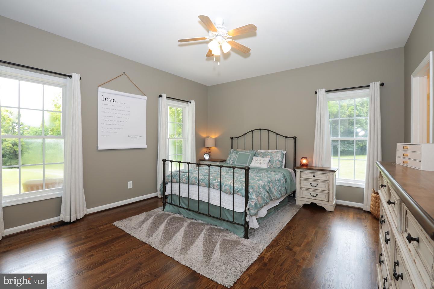 8404 ROGUES RD, WARRENTON, Virginia 20187, 3 Bedrooms Bedrooms, 13 Rooms Rooms,3 BathroomsBathrooms,Residential,For sale,8404 ROGUES RD,VAFQ2017908 MLS # VAFQ2017908