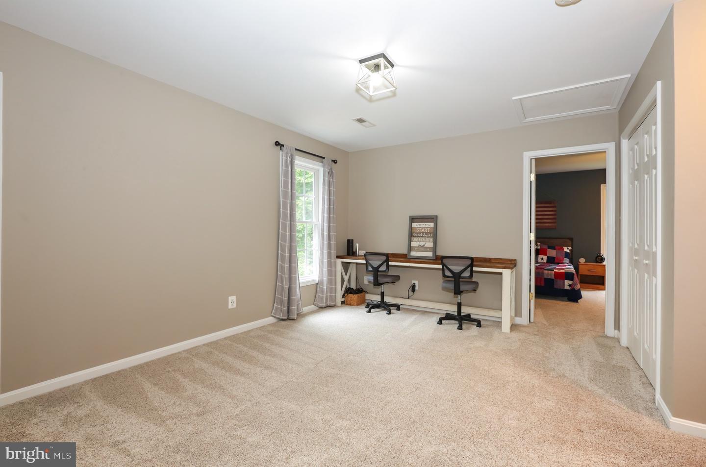 8404 ROGUES RD, WARRENTON, Virginia 20187, 3 Bedrooms Bedrooms, 13 Rooms Rooms,3 BathroomsBathrooms,Residential,For sale,8404 ROGUES RD,VAFQ2017908 MLS # VAFQ2017908