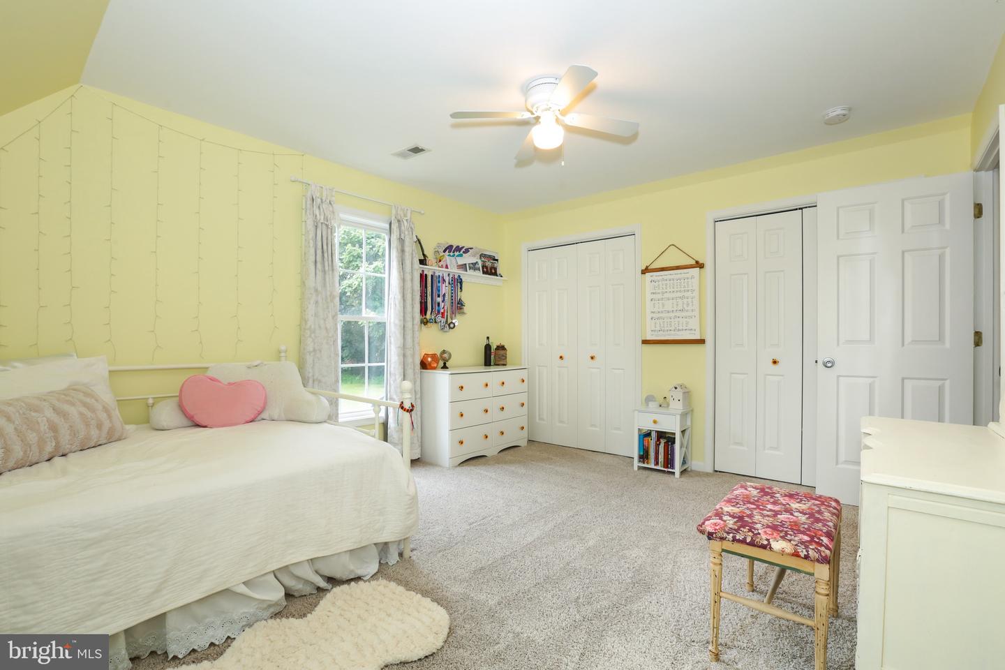8404 ROGUES RD, WARRENTON, Virginia 20187, 3 Bedrooms Bedrooms, 13 Rooms Rooms,3 BathroomsBathrooms,Residential,For sale,8404 ROGUES RD,VAFQ2017908 MLS # VAFQ2017908