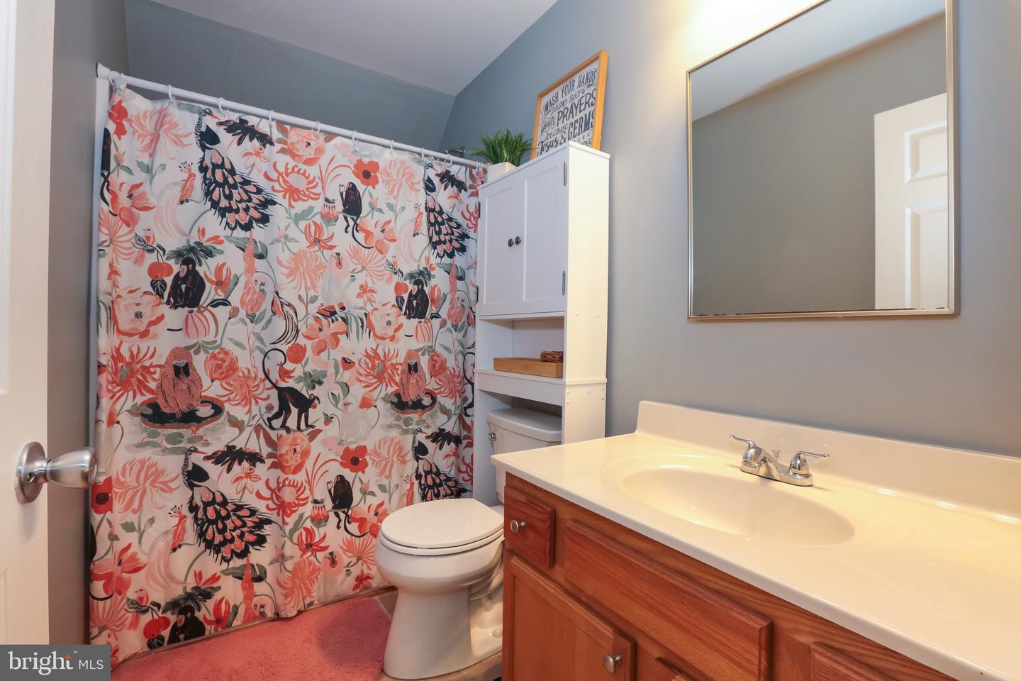 8404 ROGUES RD, WARRENTON, Virginia 20187, 3 Bedrooms Bedrooms, 13 Rooms Rooms,3 BathroomsBathrooms,Residential,For sale,8404 ROGUES RD,VAFQ2017908 MLS # VAFQ2017908