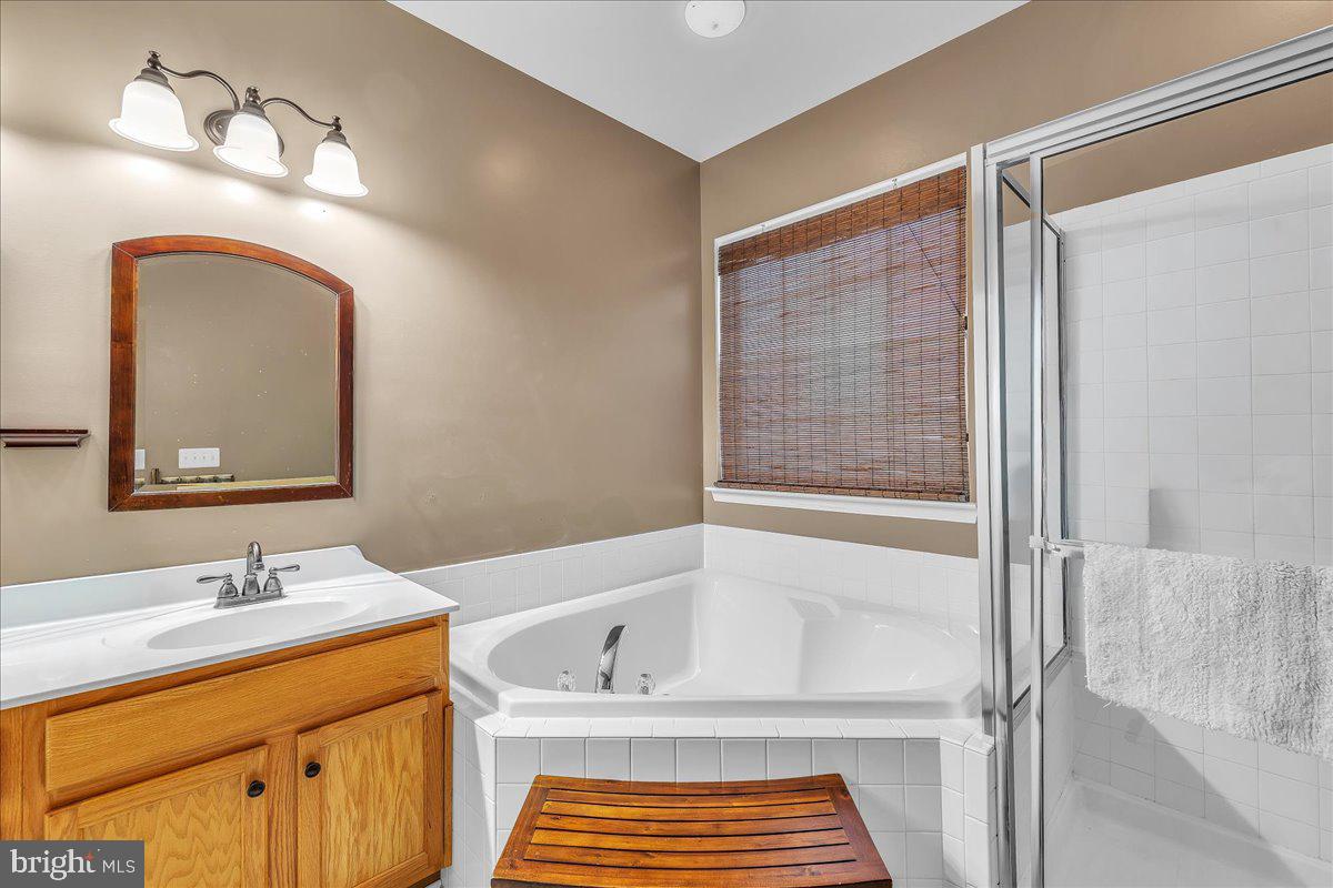 254 WHITWORTH DR, CULPEPER, Virginia 22701, 4 Bedrooms Bedrooms, ,3 BathroomsBathrooms,Residential,For sale,254 WHITWORTH DR,VACU2011254 MLS # VACU2011254
