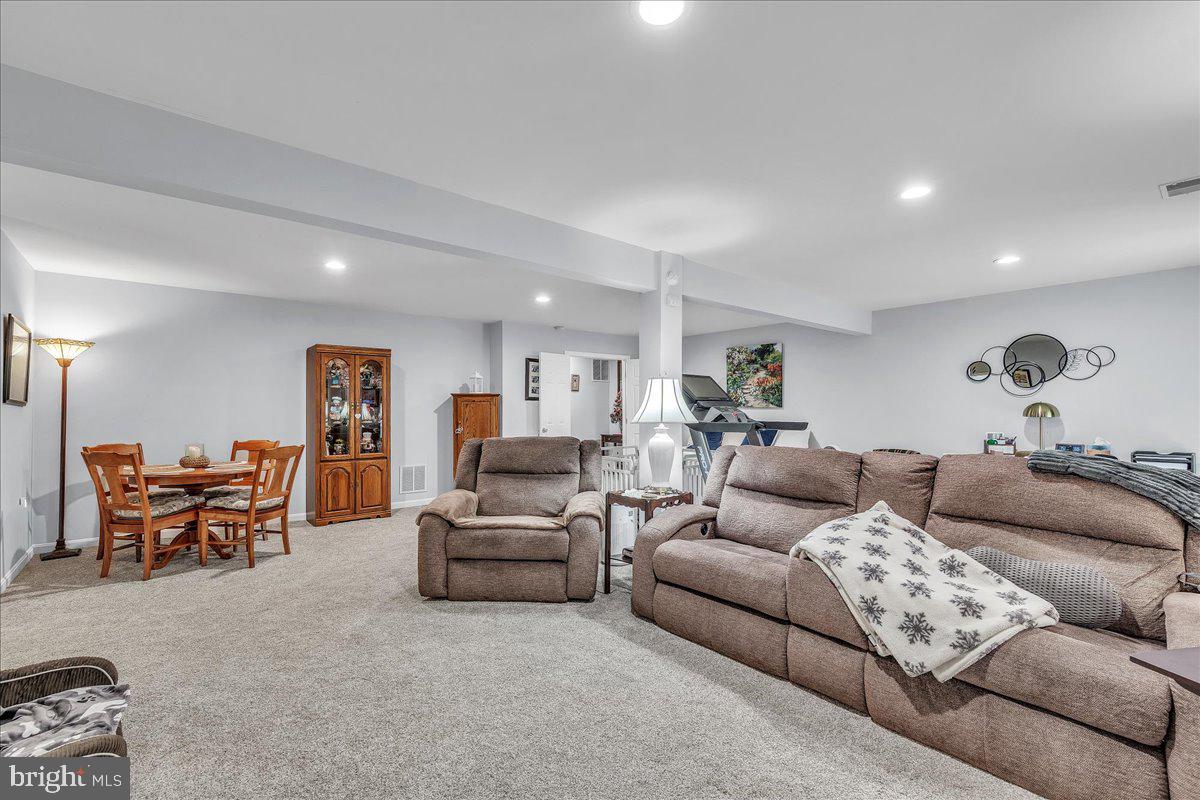 254 WHITWORTH DR, CULPEPER, Virginia 22701, 4 Bedrooms Bedrooms, ,3 BathroomsBathrooms,Residential,For sale,254 WHITWORTH DR,VACU2011254 MLS # VACU2011254