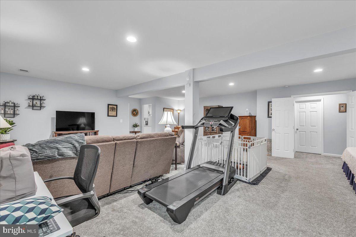 254 WHITWORTH DR, CULPEPER, Virginia 22701, 4 Bedrooms Bedrooms, ,3 BathroomsBathrooms,Residential,For sale,254 WHITWORTH DR,VACU2011254 MLS # VACU2011254