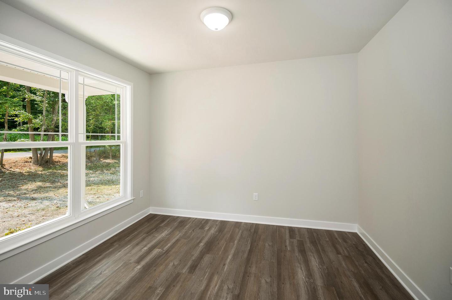 4 MACGREGOR RIDGE RD, STAFFORD, Virginia 22554, 4 Bedrooms Bedrooms, ,2 BathroomsBathrooms,Residential,For sale,4 MACGREGOR RIDGE RD,VAST2041788 MLS # VAST2041788