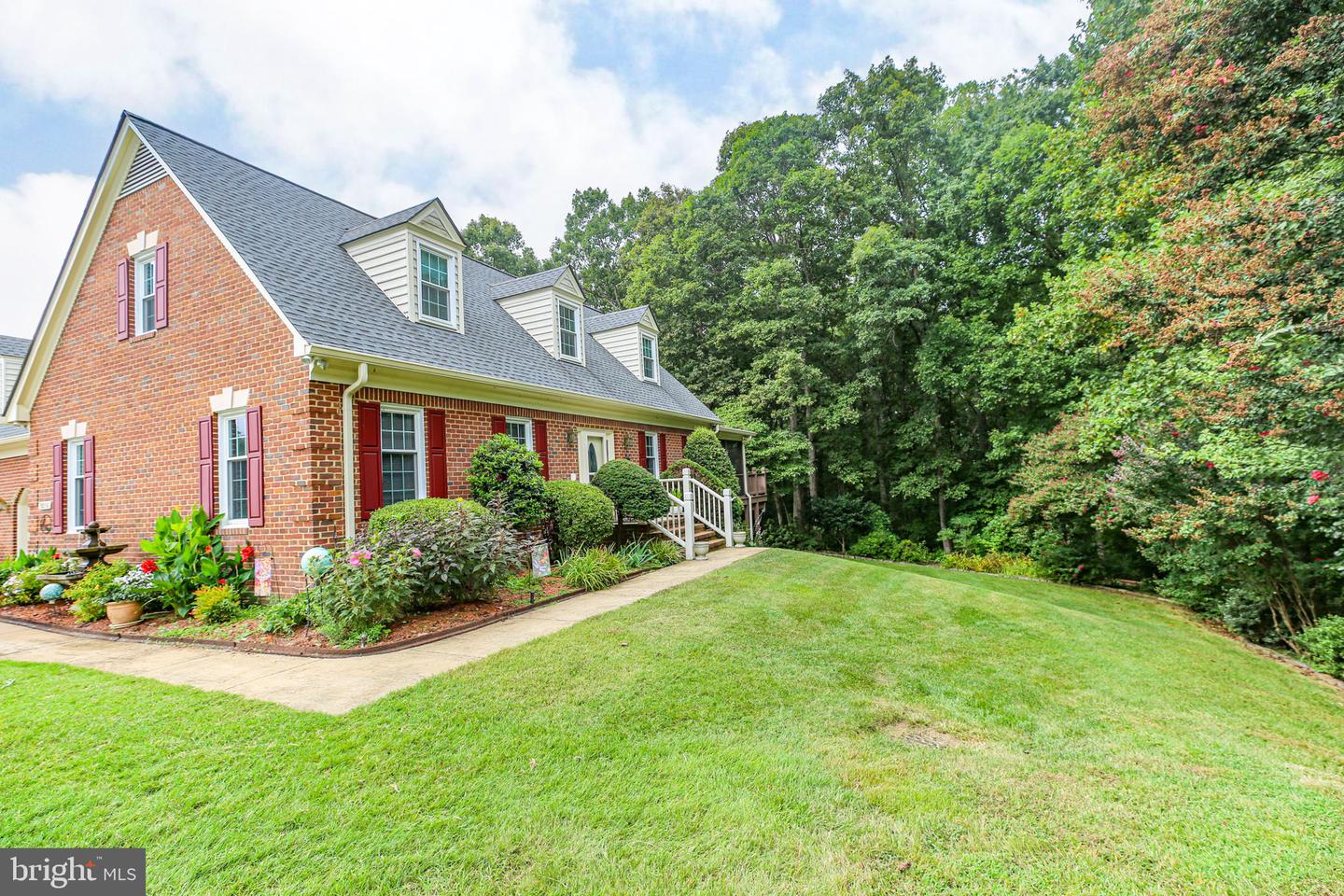 9916 ALTAMONT CIR, FREDERICKSBURG, Virginia 22408, 4 Bedrooms Bedrooms, ,4 BathroomsBathrooms,Residential,For sale,9916 ALTAMONT CIR,VASP2035414 MLS # VASP2035414