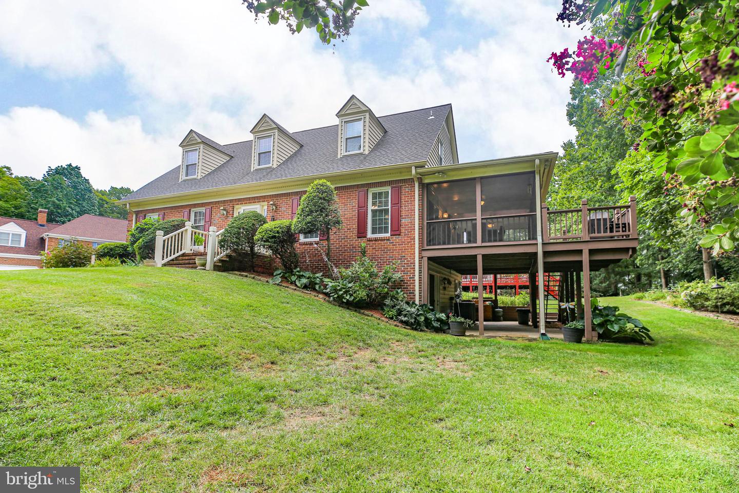 9916 ALTAMONT CIR, FREDERICKSBURG, Virginia 22408, 4 Bedrooms Bedrooms, ,4 BathroomsBathrooms,Residential,For sale,9916 ALTAMONT CIR,VASP2035414 MLS # VASP2035414
