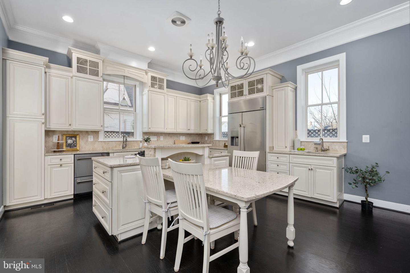 1200 PRINCE EDWARD ST, FREDERICKSBURG, Virginia 22401, 6 Bedrooms Bedrooms, ,4 BathroomsBathrooms,Residential,For sale,1200 PRINCE EDWARD ST,VAFB2008760 MLS # VAFB2008760