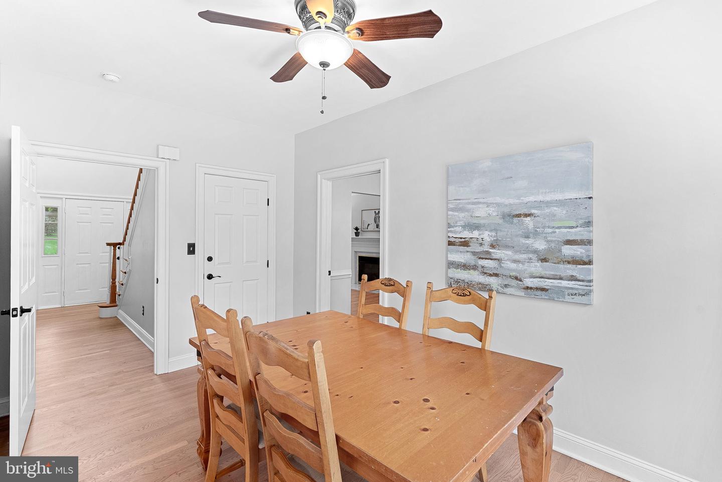15700 TRAPSHIRE CT, WATERFORD, Virginia 20197, 5 Bedrooms Bedrooms, ,3 BathroomsBathrooms,Residential,For sale,15700 TRAPSHIRE CT,VALO2104380 MLS # VALO2104380