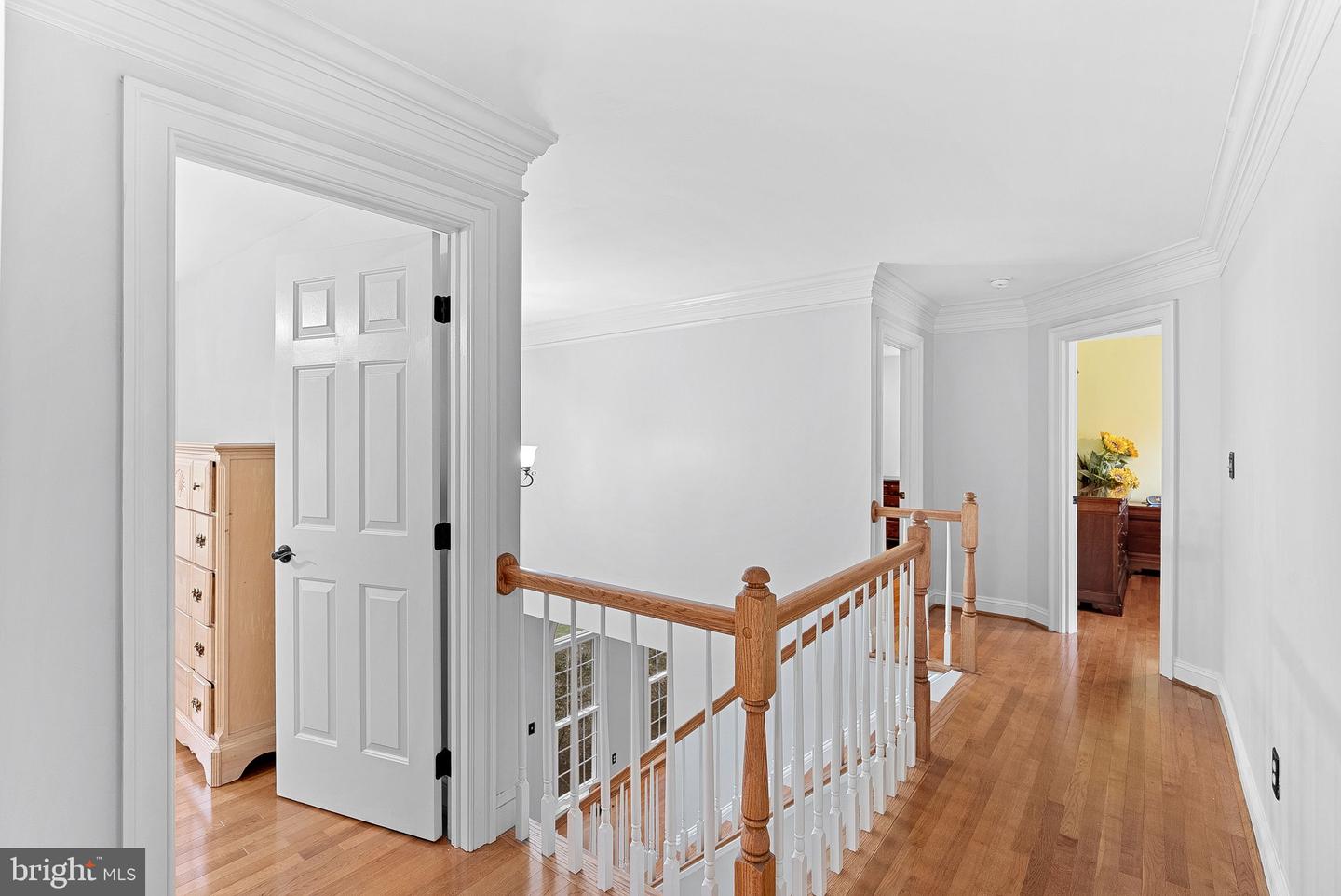 15700 TRAPSHIRE CT, WATERFORD, Virginia 20197, 5 Bedrooms Bedrooms, ,3 BathroomsBathrooms,Residential,For sale,15700 TRAPSHIRE CT,VALO2104380 MLS # VALO2104380