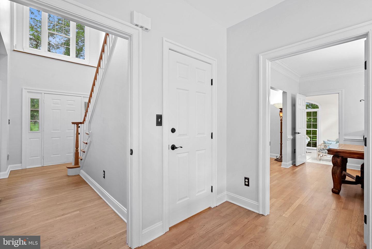 15700 TRAPSHIRE CT, WATERFORD, Virginia 20197, 5 Bedrooms Bedrooms, ,3 BathroomsBathrooms,Residential,For sale,15700 TRAPSHIRE CT,VALO2104380 MLS # VALO2104380