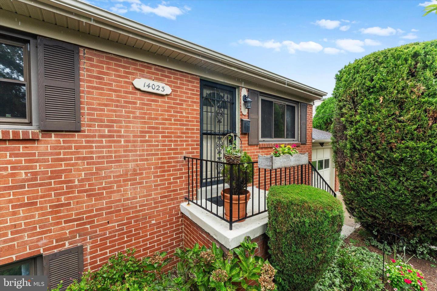 14023 GRAYSON RD, WOODBRIDGE, Virginia 22191, 3 Bedrooms Bedrooms, 6 Rooms Rooms,1 BathroomBathrooms,Residential,For sale,14023 GRAYSON RD,VAPW2101312 MLS # VAPW2101312