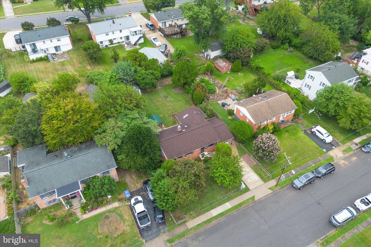 14023 GRAYSON RD, WOODBRIDGE, Virginia 22191, 3 Bedrooms Bedrooms, 6 Rooms Rooms,1 BathroomBathrooms,Residential,For sale,14023 GRAYSON RD,VAPW2101312 MLS # VAPW2101312