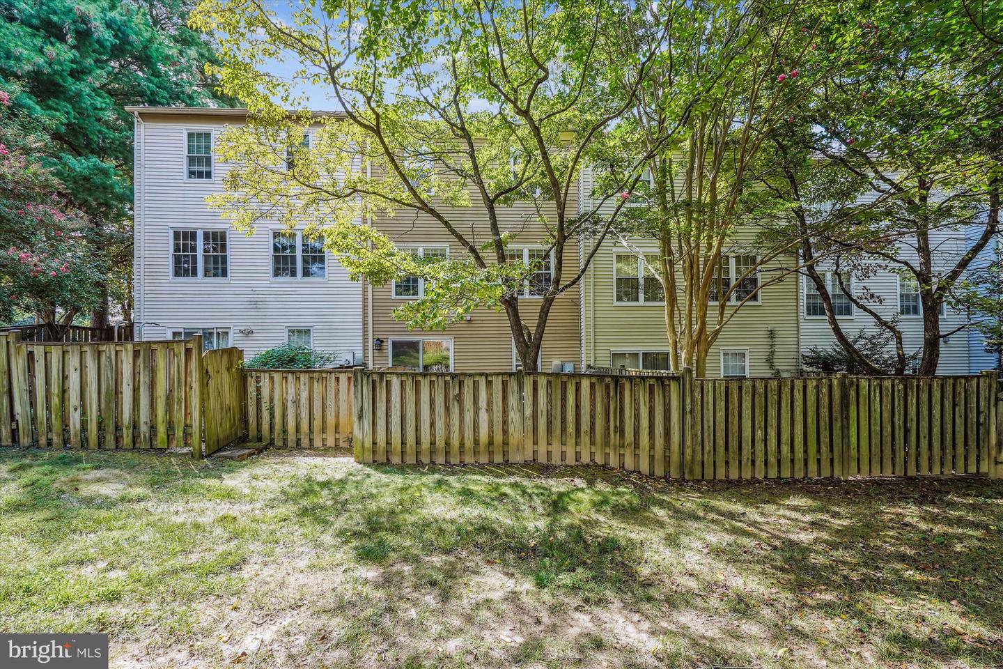 7852 NEWPORT GLEN PASS, ANNANDALE, Virginia 22003, 4 Bedrooms Bedrooms, ,3 BathroomsBathrooms,Residential,For sale,7852 NEWPORT GLEN PASS,VAFX2260746 MLS # VAFX2260746