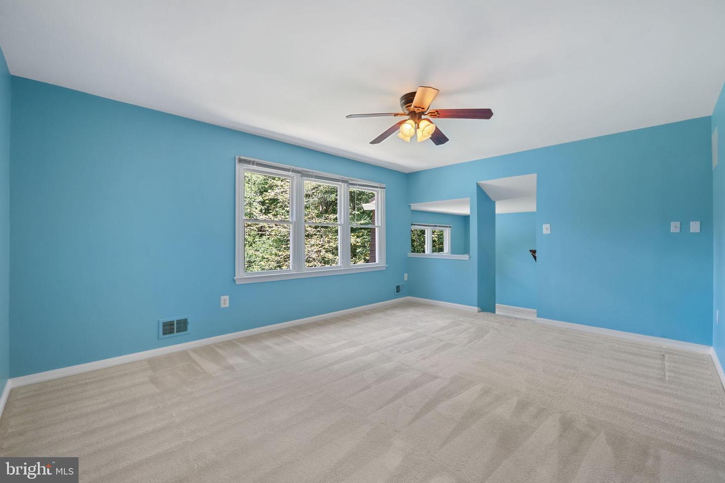 5265 OFALY RD, FAIRFAX, Virginia 22030, 4 Bedrooms Bedrooms, 18 Rooms Rooms,2 BathroomsBathrooms,Residential,For sale,5265 OFALY RD,VAFX2260756 MLS # VAFX2260756