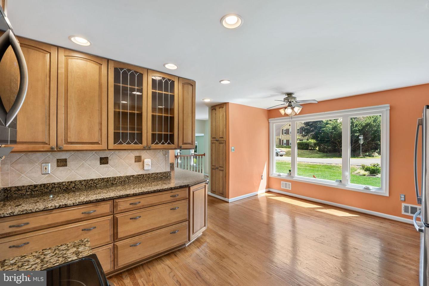 5265 OFALY RD, FAIRFAX, Virginia 22030, 4 Bedrooms Bedrooms, 18 Rooms Rooms,2 BathroomsBathrooms,Residential,For sale,5265 OFALY RD,VAFX2260756 MLS # VAFX2260756
