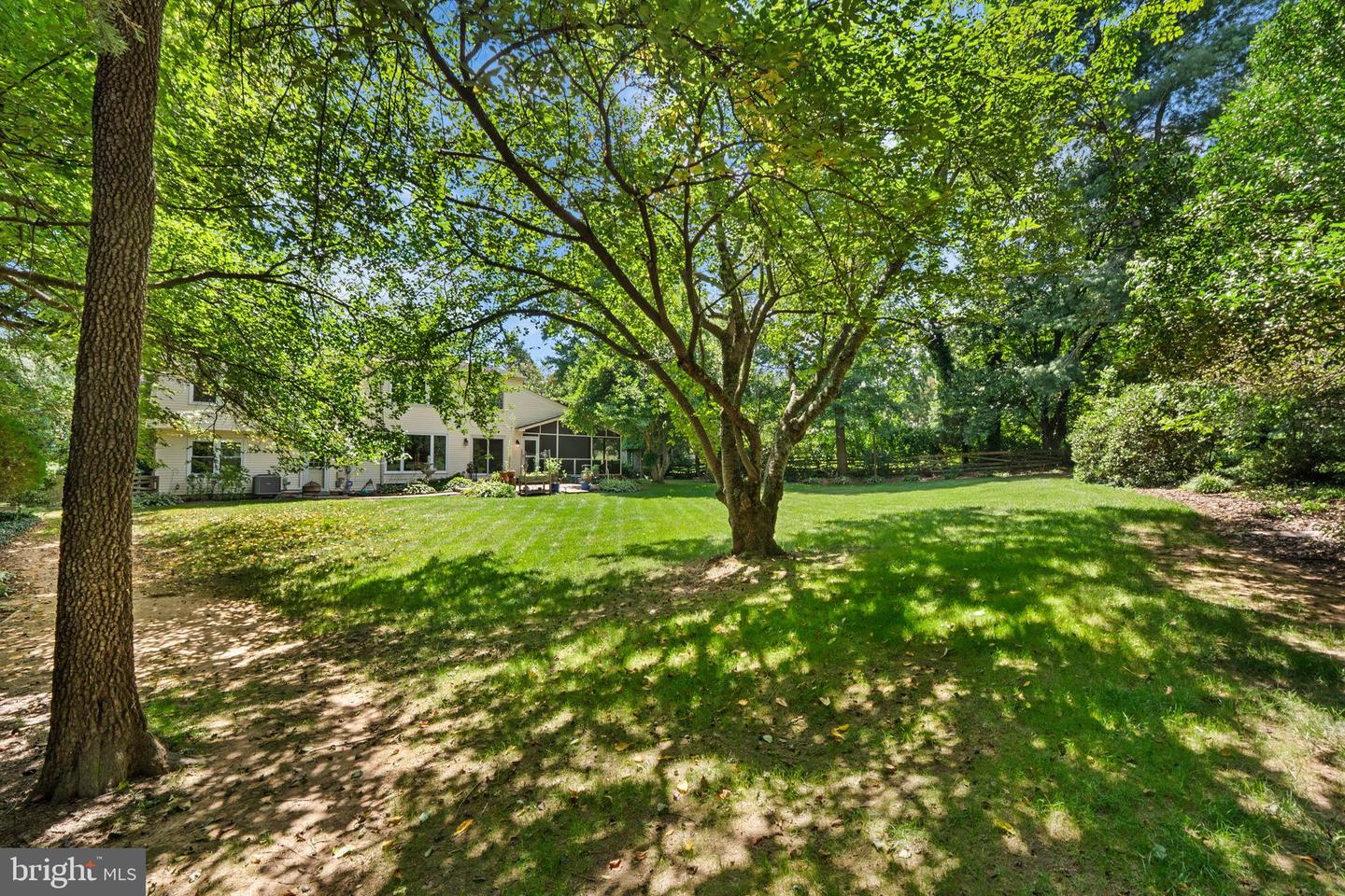 5265 OFALY RD, FAIRFAX, Virginia 22030, 4 Bedrooms Bedrooms, 18 Rooms Rooms,2 BathroomsBathrooms,Residential,For sale,5265 OFALY RD,VAFX2260756 MLS # VAFX2260756