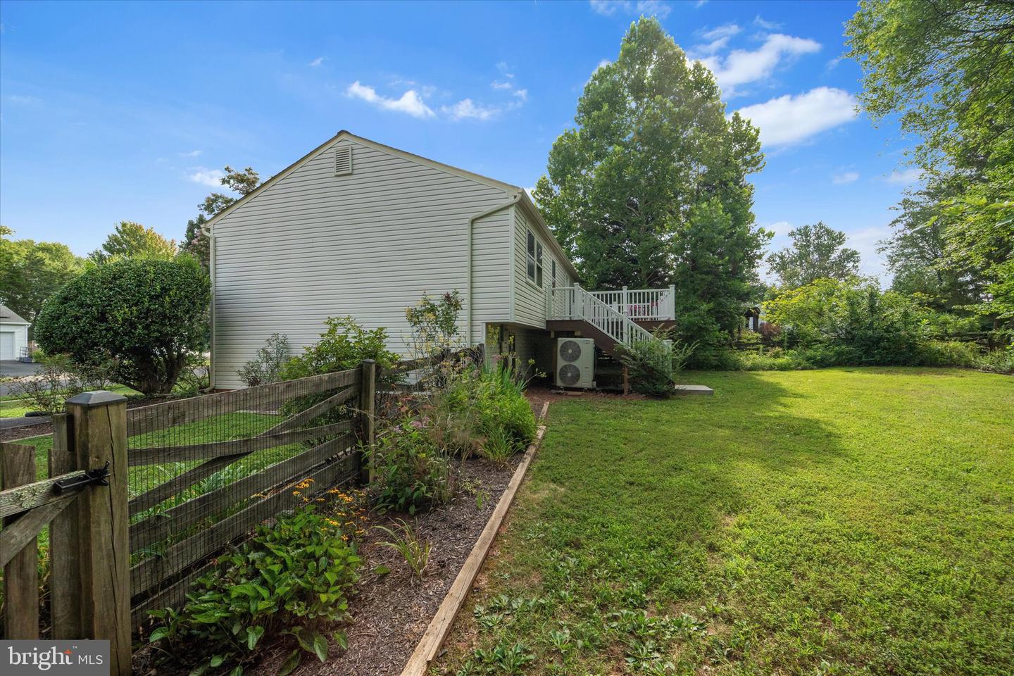 12721 CARLSBAD CT, HERNDON, Virginia 20171, 4 Bedrooms Bedrooms, ,2 BathroomsBathrooms,Residential,For sale,12721 CARLSBAD CT,VAFX2260776 MLS # VAFX2260776
