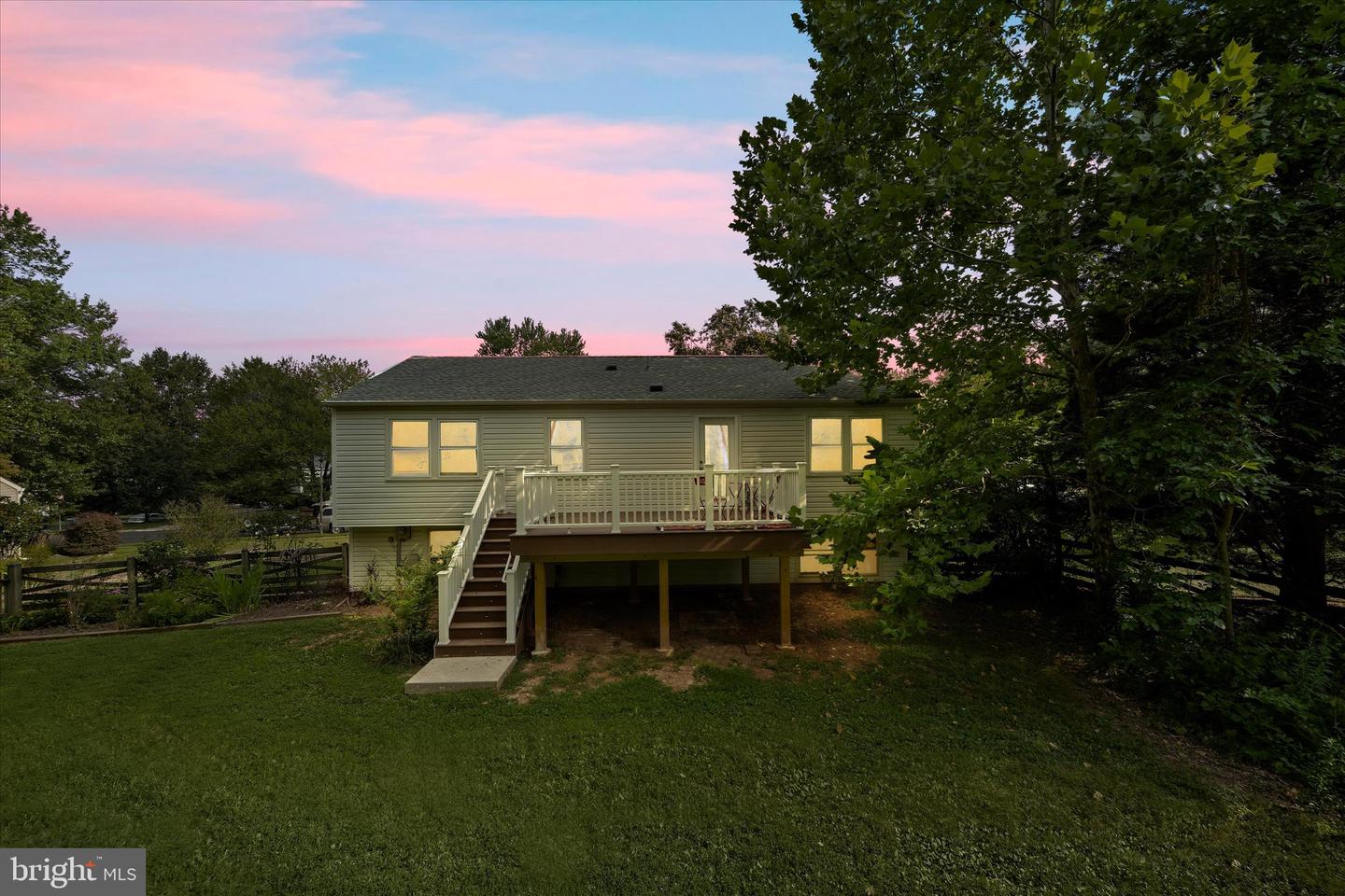 12721 CARLSBAD CT, HERNDON, Virginia 20171, 4 Bedrooms Bedrooms, ,2 BathroomsBathrooms,Residential,For sale,12721 CARLSBAD CT,VAFX2260776 MLS # VAFX2260776