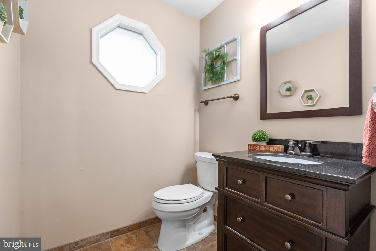 8 JOHNSON CT, STAFFORD, Virginia 22556, 5 Bedrooms Bedrooms, 14 Rooms Rooms,2 BathroomsBathrooms,Residential,For sale,8 JOHNSON CT,VAST2041758 MLS # VAST2041758