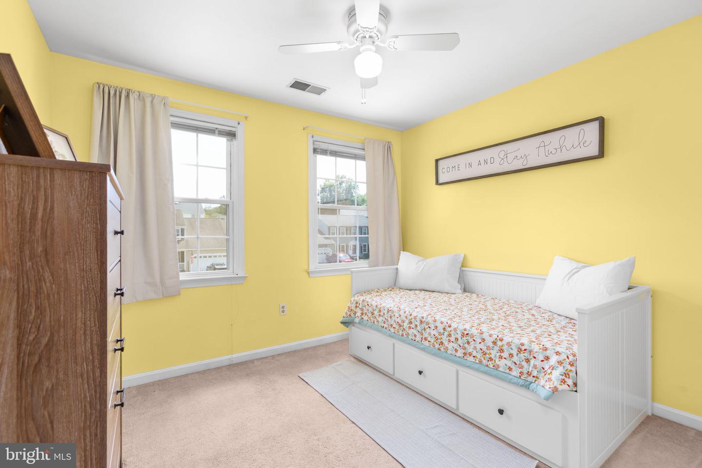 8 JOHNSON CT, STAFFORD, Virginia 22556, 5 Bedrooms Bedrooms, 14 Rooms Rooms,2 BathroomsBathrooms,Residential,For sale,8 JOHNSON CT,VAST2041758 MLS # VAST2041758