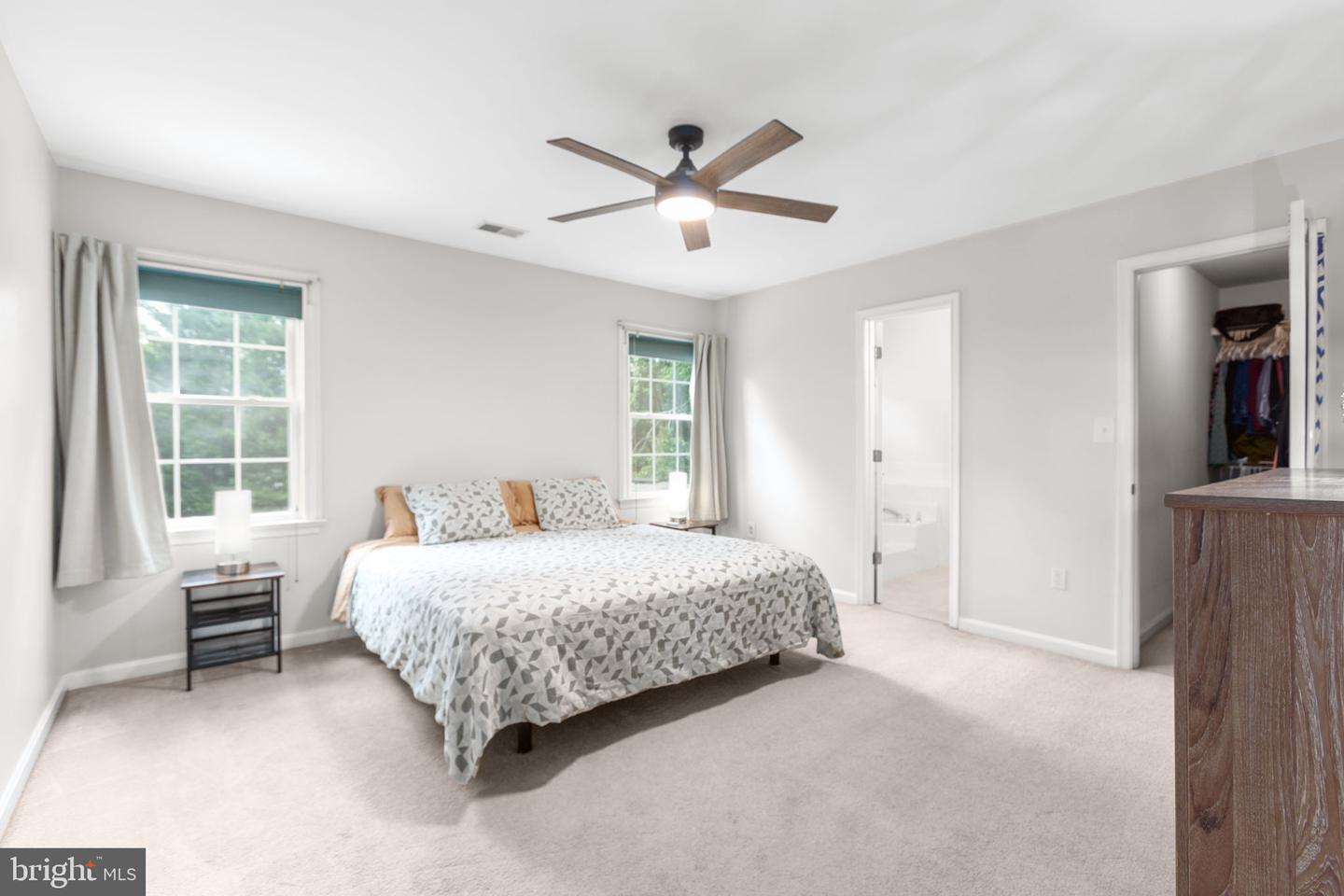 8 JOHNSON CT, STAFFORD, Virginia 22556, 5 Bedrooms Bedrooms, 14 Rooms Rooms,2 BathroomsBathrooms,Residential,For sale,8 JOHNSON CT,VAST2041758 MLS # VAST2041758