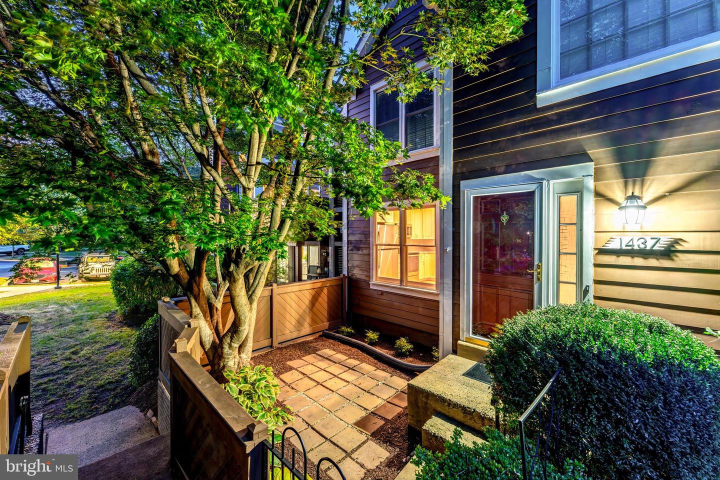1437 CHURCH HILL PL, RESTON, Virginia 20194, 1 Bedroom Bedrooms, ,1 BathroomBathrooms,Residential,For sale,1437 CHURCH HILL PL,VAFX2260806 MLS # VAFX2260806