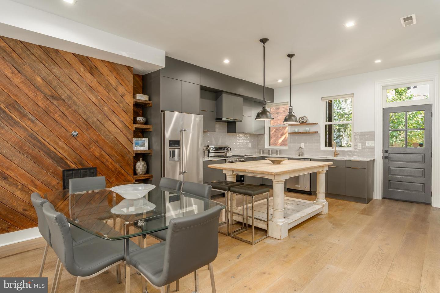 817 WEBSTER ST NW, WASHINGTON, District Of Columbia 20011, 4 Bedrooms Bedrooms, ,3 BathroomsBathrooms,Residential,For sale,817 WEBSTER ST NW,DCDC2215072 MLS # DCDC2215072