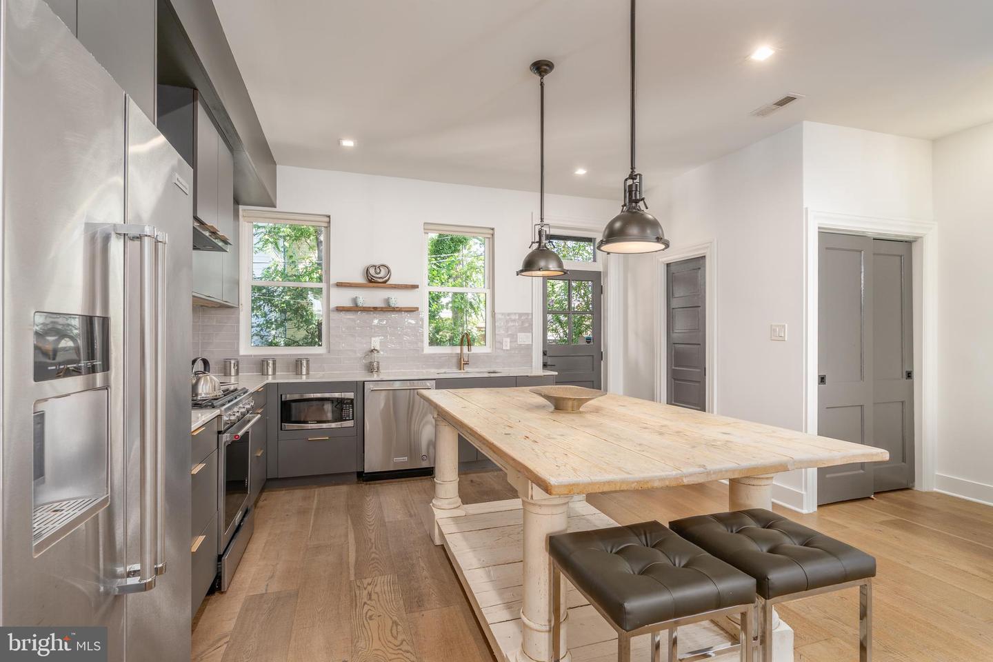 817 WEBSTER ST NW, WASHINGTON, District Of Columbia 20011, 4 Bedrooms Bedrooms, ,3 BathroomsBathrooms,Residential,For sale,817 WEBSTER ST NW,DCDC2215072 MLS # DCDC2215072