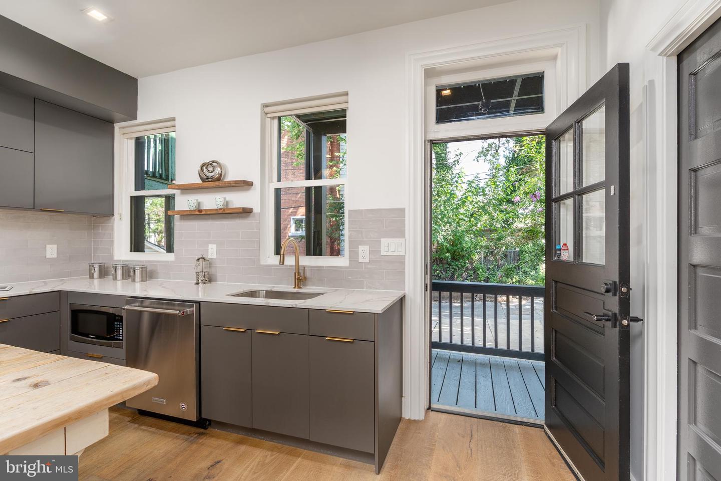 817 WEBSTER ST NW, WASHINGTON, District Of Columbia 20011, 4 Bedrooms Bedrooms, ,3 BathroomsBathrooms,Residential,For sale,817 WEBSTER ST NW,DCDC2215072 MLS # DCDC2215072