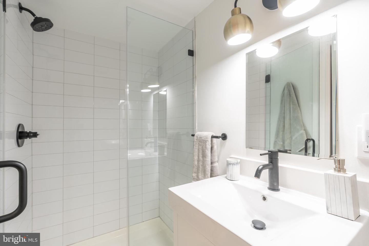 817 WEBSTER ST NW, WASHINGTON, District Of Columbia 20011, 4 Bedrooms Bedrooms, ,3 BathroomsBathrooms,Residential,For sale,817 WEBSTER ST NW,DCDC2215072 MLS # DCDC2215072