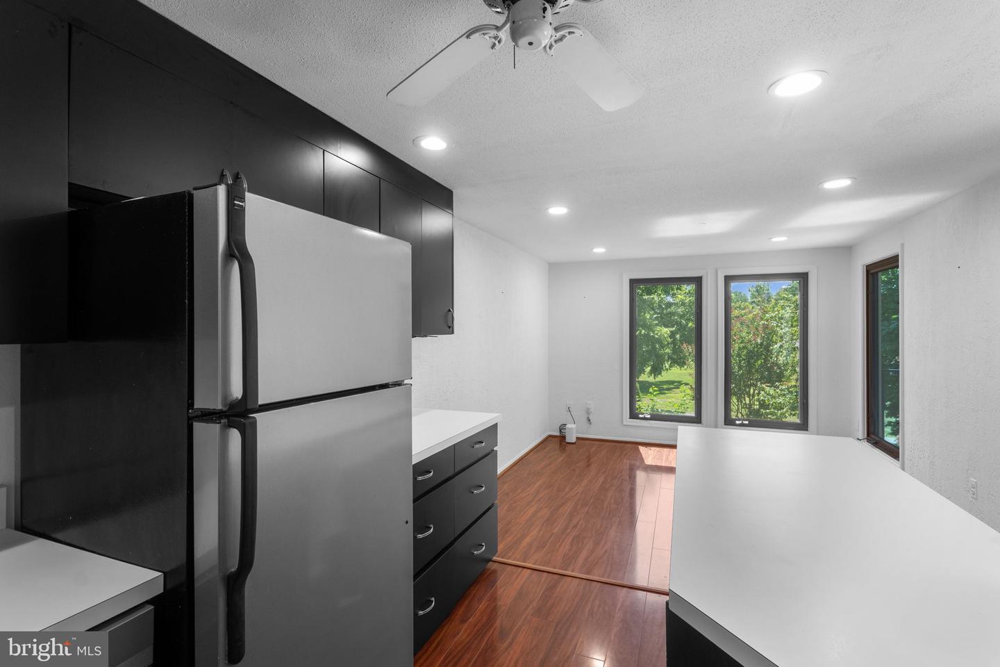 1806 N SHORE CT, RESTON, Virginia 20190, 4 Bedrooms Bedrooms, ,3 BathroomsBathrooms,Residential,For sale,1806 N SHORE CT,VAFX2261224 MLS # VAFX2261224