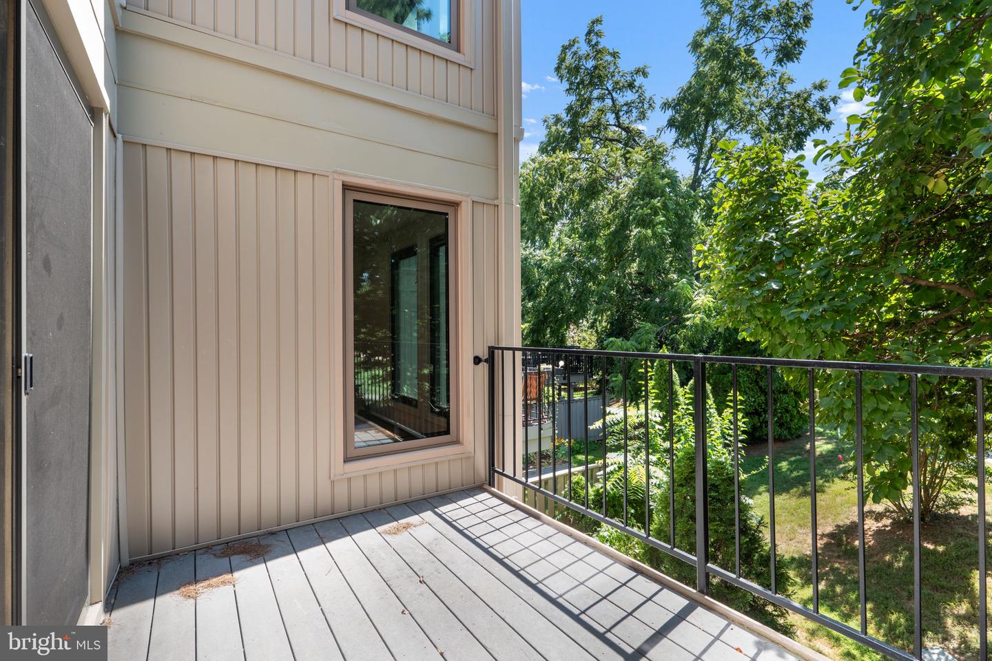 1806 N SHORE CT, RESTON, Virginia 20190, 4 Bedrooms Bedrooms, ,3 BathroomsBathrooms,Residential,For sale,1806 N SHORE CT,VAFX2261224 MLS # VAFX2261224