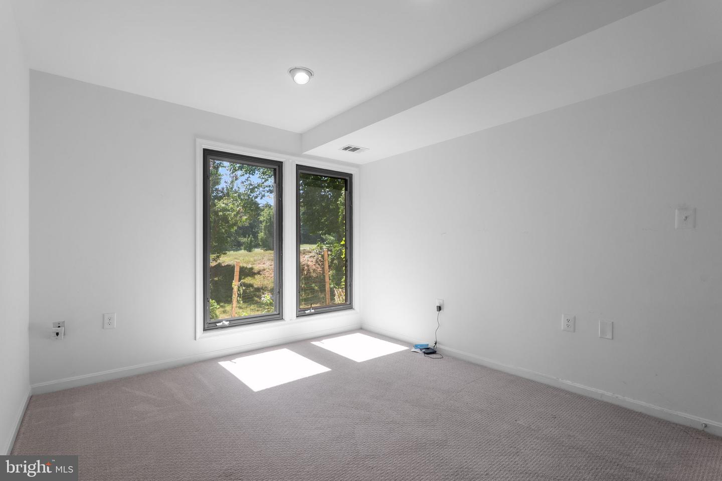 1806 N SHORE CT, RESTON, Virginia 20190, 4 Bedrooms Bedrooms, ,3 BathroomsBathrooms,Residential,For sale,1806 N SHORE CT,VAFX2261224 MLS # VAFX2261224