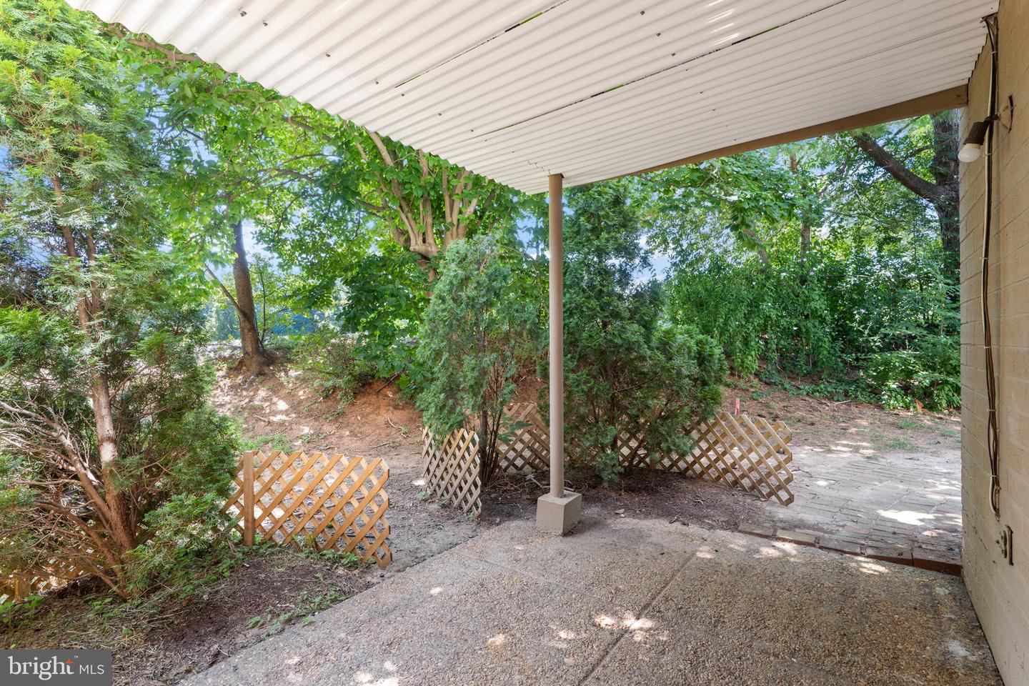 1806 N SHORE CT, RESTON, Virginia 20190, 4 Bedrooms Bedrooms, ,3 BathroomsBathrooms,Residential,For sale,1806 N SHORE CT,VAFX2261224 MLS # VAFX2261224