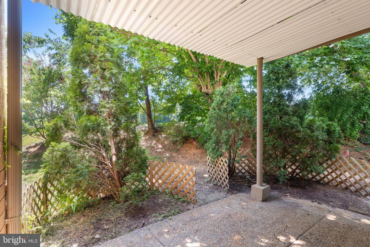 1806 N SHORE CT, RESTON, Virginia 20190, 4 Bedrooms Bedrooms, ,3 BathroomsBathrooms,Residential,For sale,1806 N SHORE CT,VAFX2261224 MLS # VAFX2261224