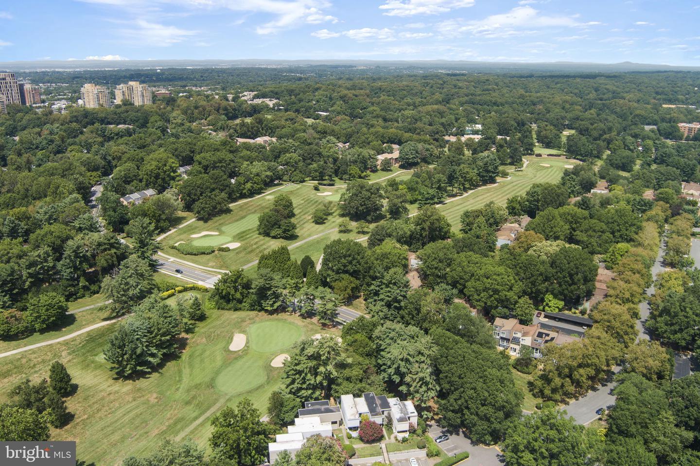1806 N SHORE CT, RESTON, Virginia 20190, 4 Bedrooms Bedrooms, ,3 BathroomsBathrooms,Residential,For sale,1806 N SHORE CT,VAFX2261224 MLS # VAFX2261224
