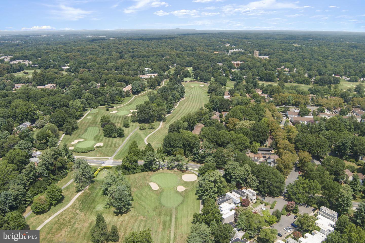 1806 N SHORE CT, RESTON, Virginia 20190, 4 Bedrooms Bedrooms, ,3 BathroomsBathrooms,Residential,For sale,1806 N SHORE CT,VAFX2261224 MLS # VAFX2261224